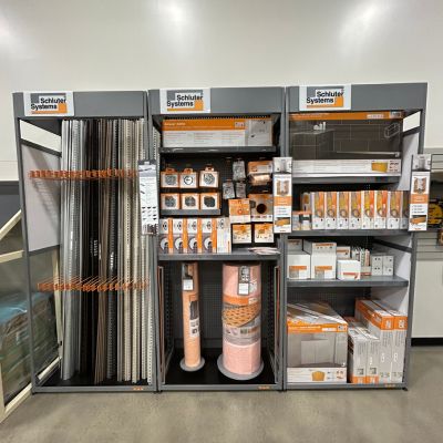 Skelton's Floor Trader showroom display